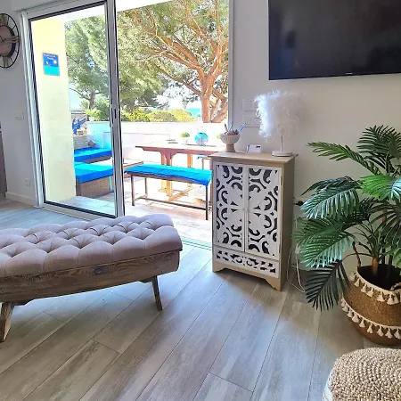 Appartement Petit Coin De Paradis Les Pieds Dans L'eau La Londe-les-Maures